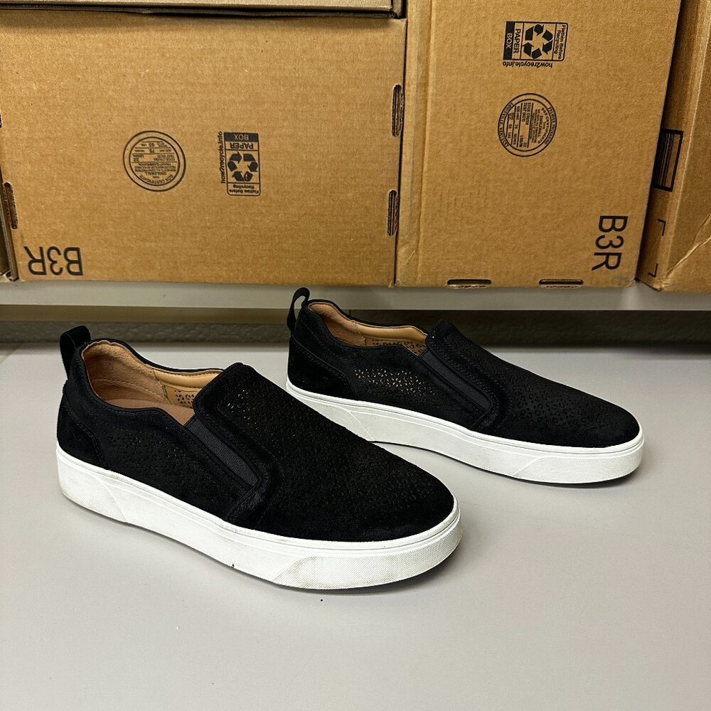Vionic Kimmie Perf - black - size 9